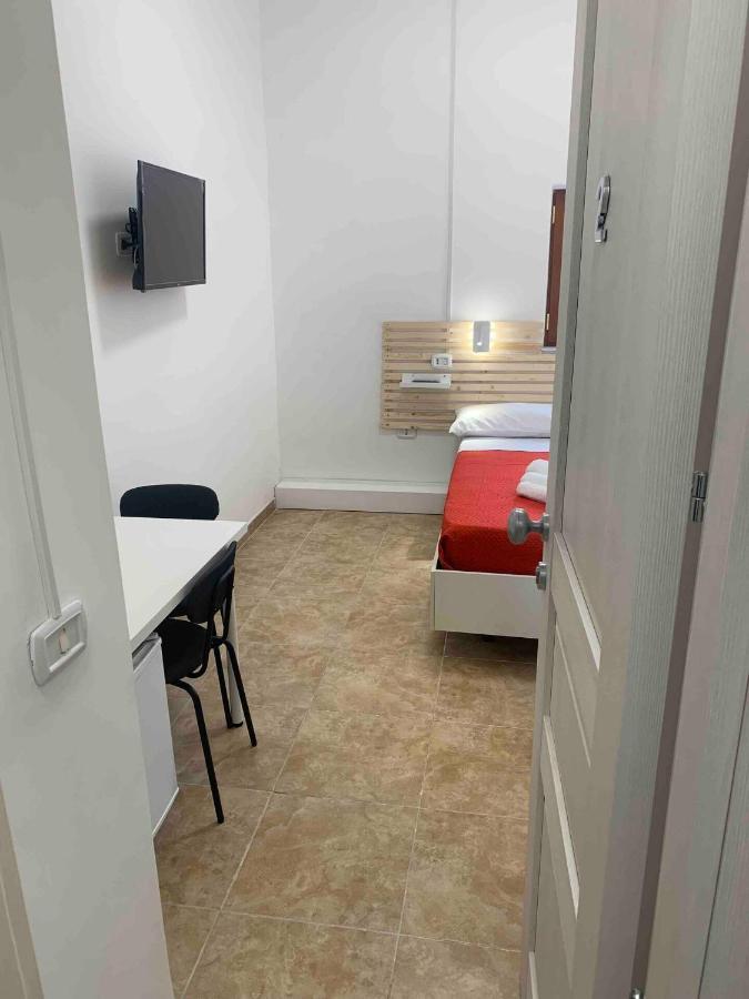 Miris Home Fast And Comfortable With Self Check In 8 Minutes Walk Near Naples Airport Exteriér fotografie