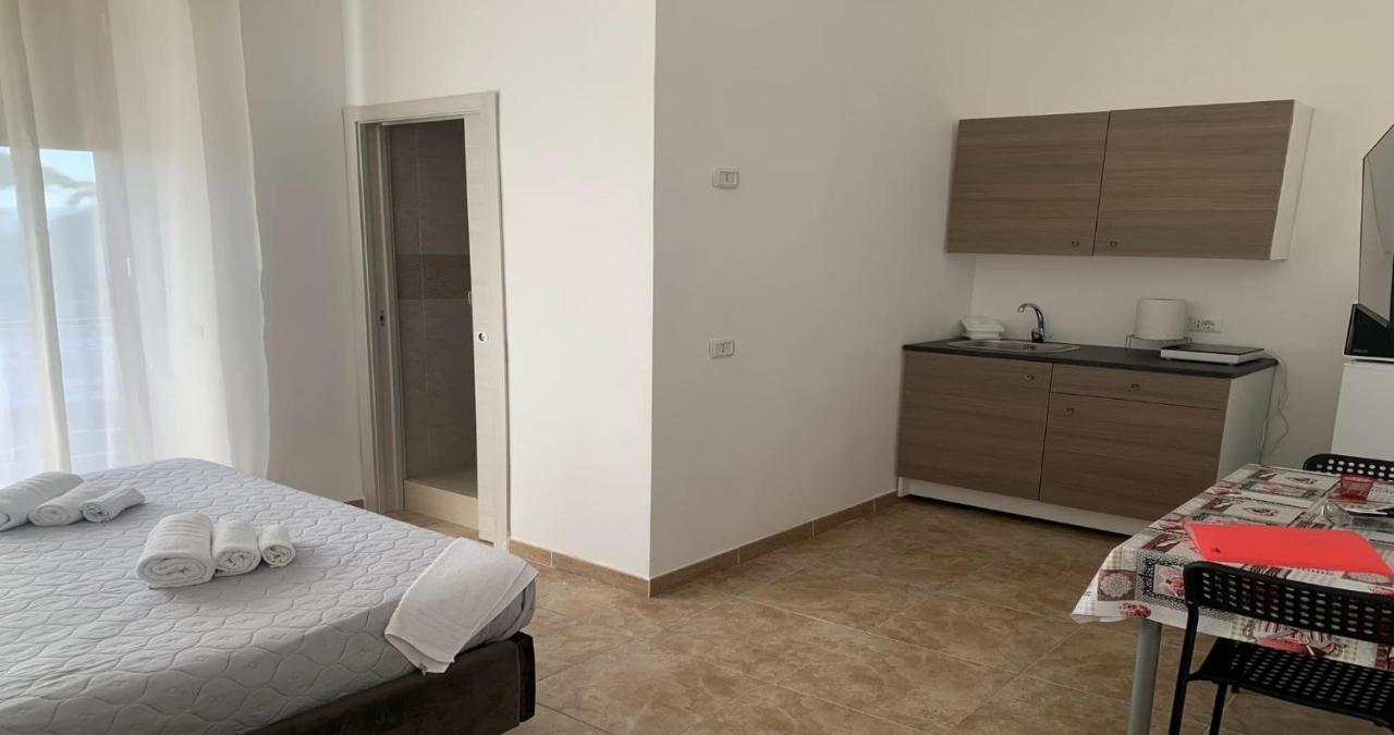 Miris Home Fast And Comfortable With Self Check In 8 Minutes Walk Near Naples Airport Exteriér fotografie